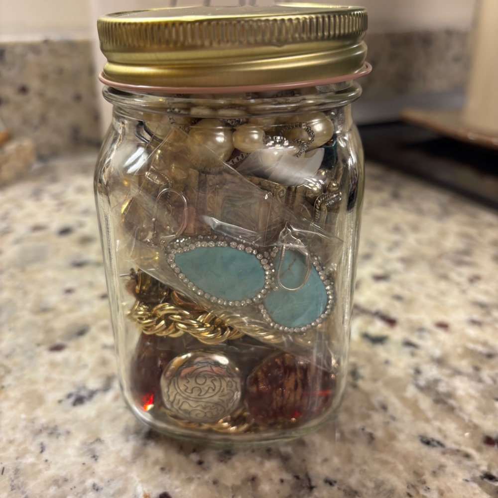 Vintage Mystery Jewelry Jar - Picture 2 of 3